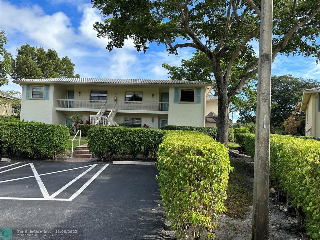 Photo of 5 Westgate Ln 5D in Boynton Beach, FL
