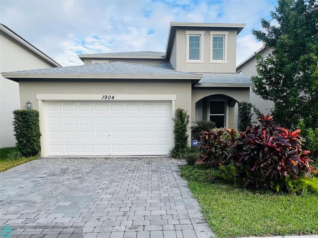 Photo of 1904 Harding St in Lake Worth Beach, FL