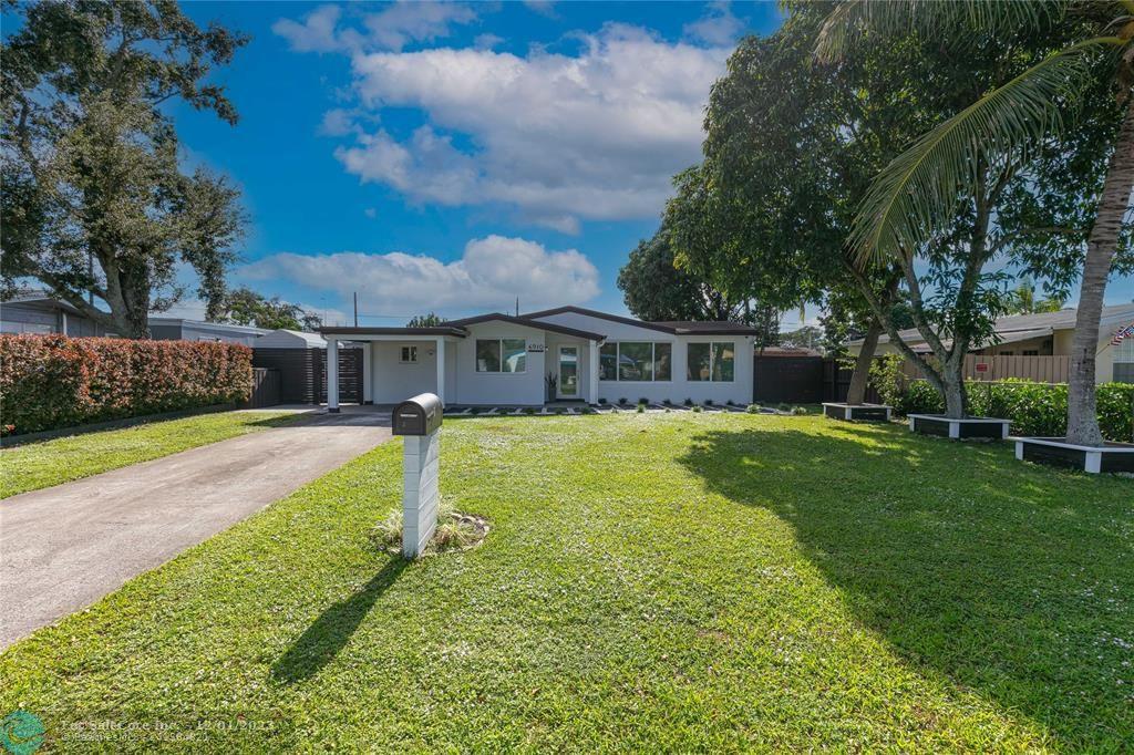 Photo of 6910 Hope St in Hollywood, FL