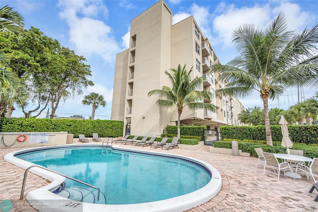 Photo of 1600 SE 15th St 409 in Fort Lauderdale, FL