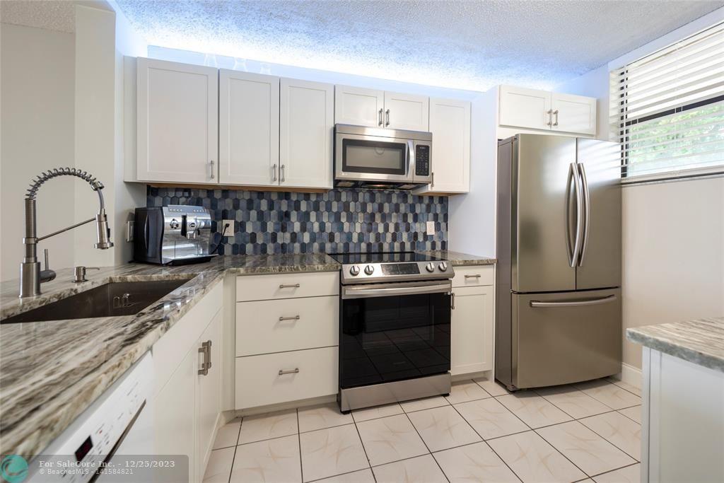 Photo of 113 Lake Emerald Dr #303 in Oakland Park, FL