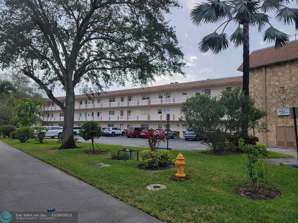 Photo of 3405 NW 48th Ave 610 in Lauderdale Lakes, FL
