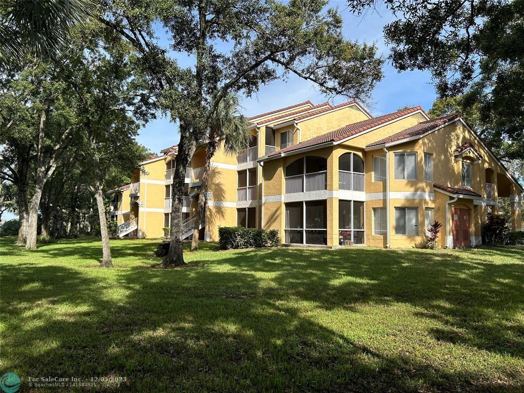 Photo of 2485 NW 33rd St 1608 in Oakland Park, FL