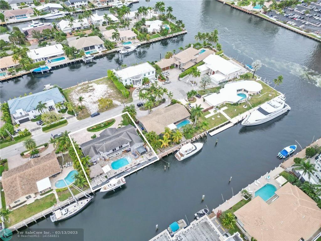 Photo of 2888 NE 35th St in Fort Lauderdale, FL