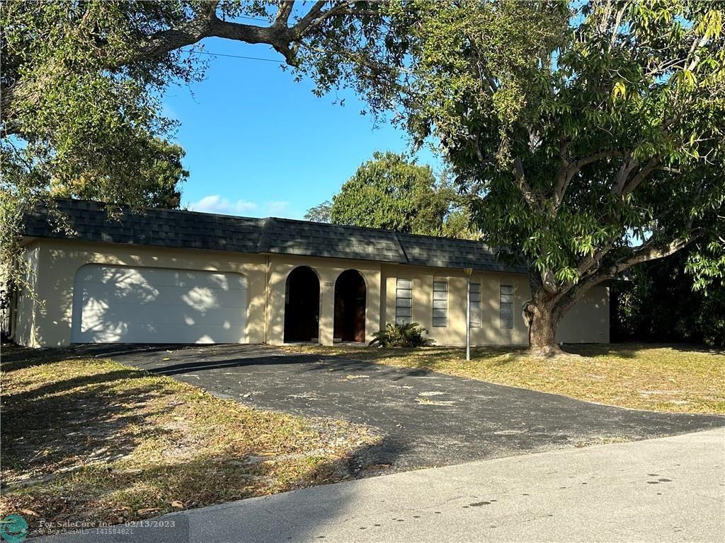 Photo of 445 NW 11th St in Boca Raton, FL