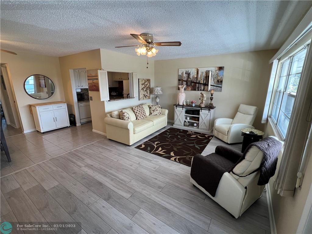 Photo of 317 Oakridge R #317 in Deerfield Beach, FL