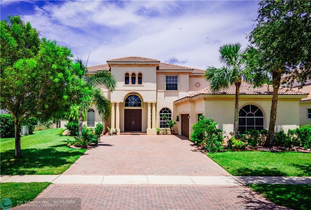 Photo of 9129 Pineville Dr in Lake Worth Beach, FL