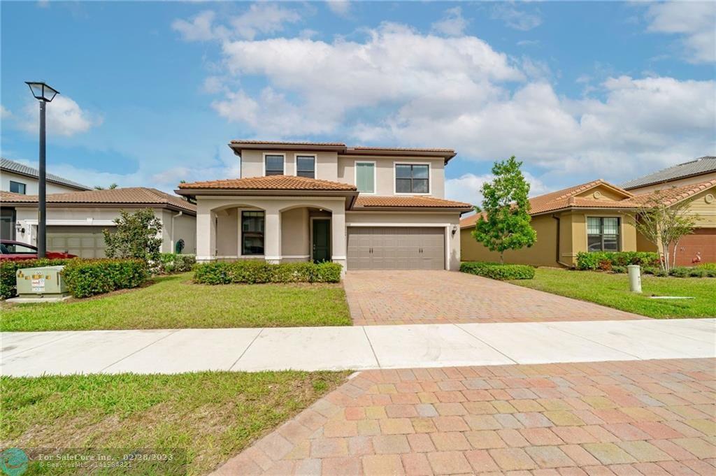 Photo of 8244 Hanoverian Dr in Lake Worth, FL