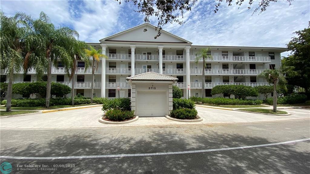 Photo of 3516 Whitehall Dr #201 in West Palm Beach, FL