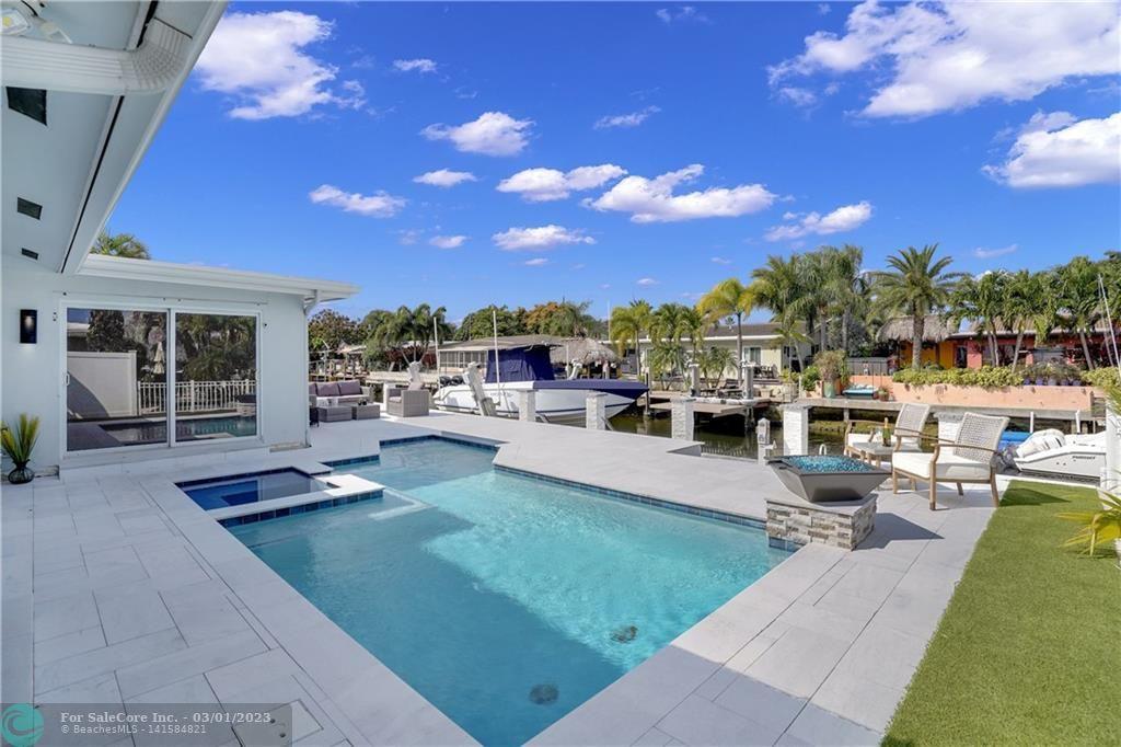 Photo of 2397 SE 12th St in Pompano Beach, FL