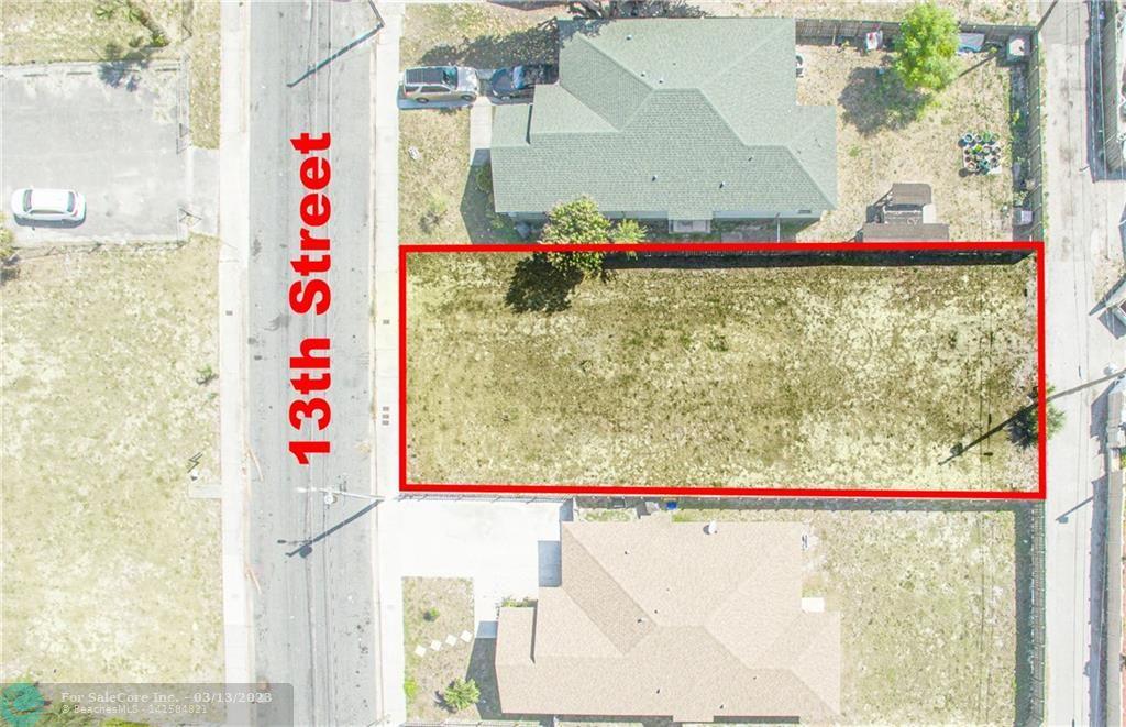 Photo of 914 13th St in West Palm Beach, FL
