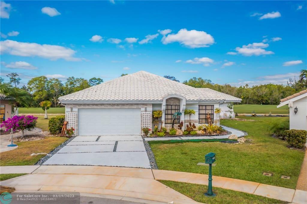 Photo of 21465 Bridge View Dr in Boca Raton, FL