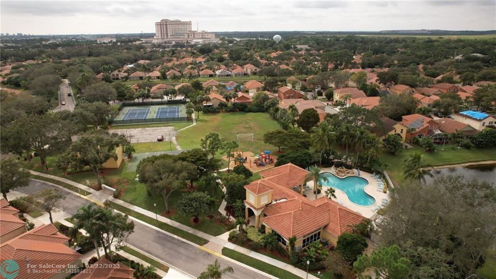 Photo of 6017 Seminole Gardens Cir in Riviera Beach, FL