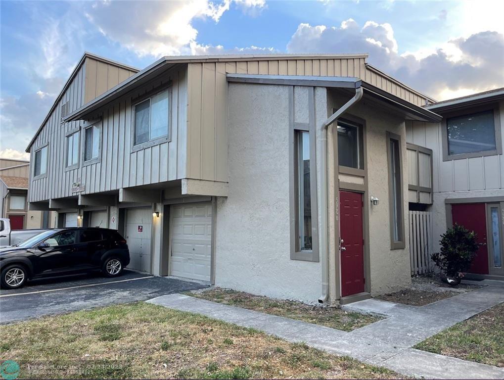 Photo of 5986 NW 21st St #56-E in Lauderhill, FL