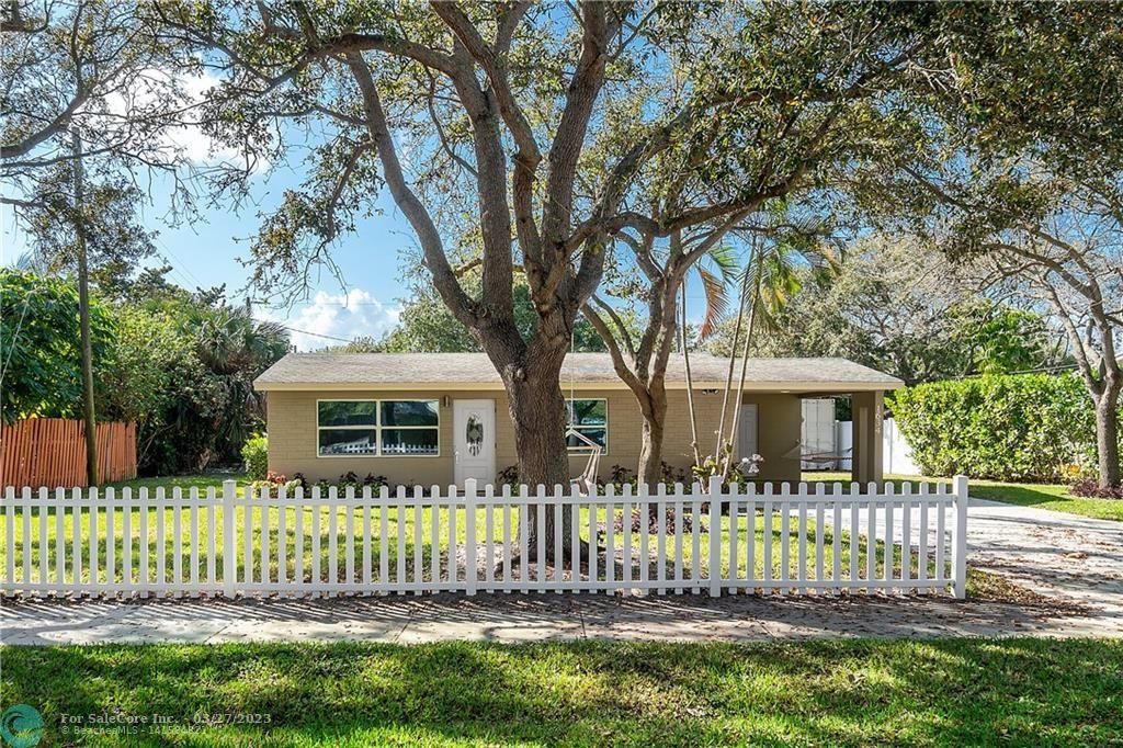 Photo of 1634 NE 3rd Ave in Delray Beach, FL