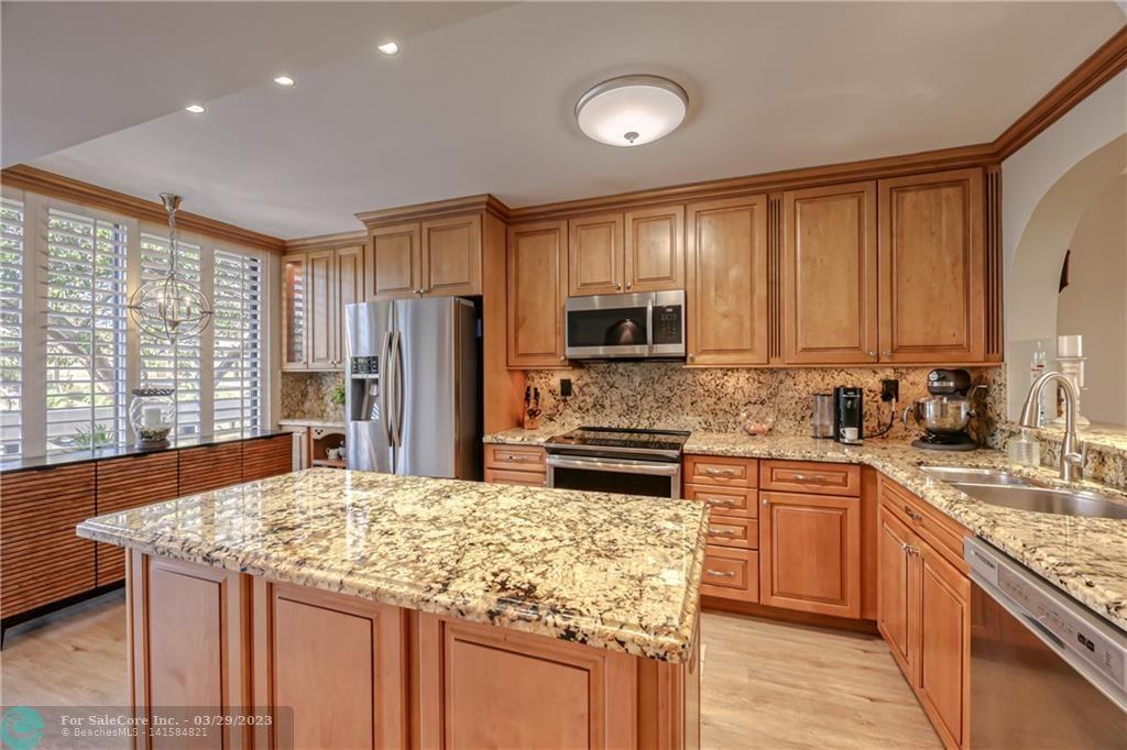 Photo of 1100 SE 5th Ct #33 in Pompano Beach, FL