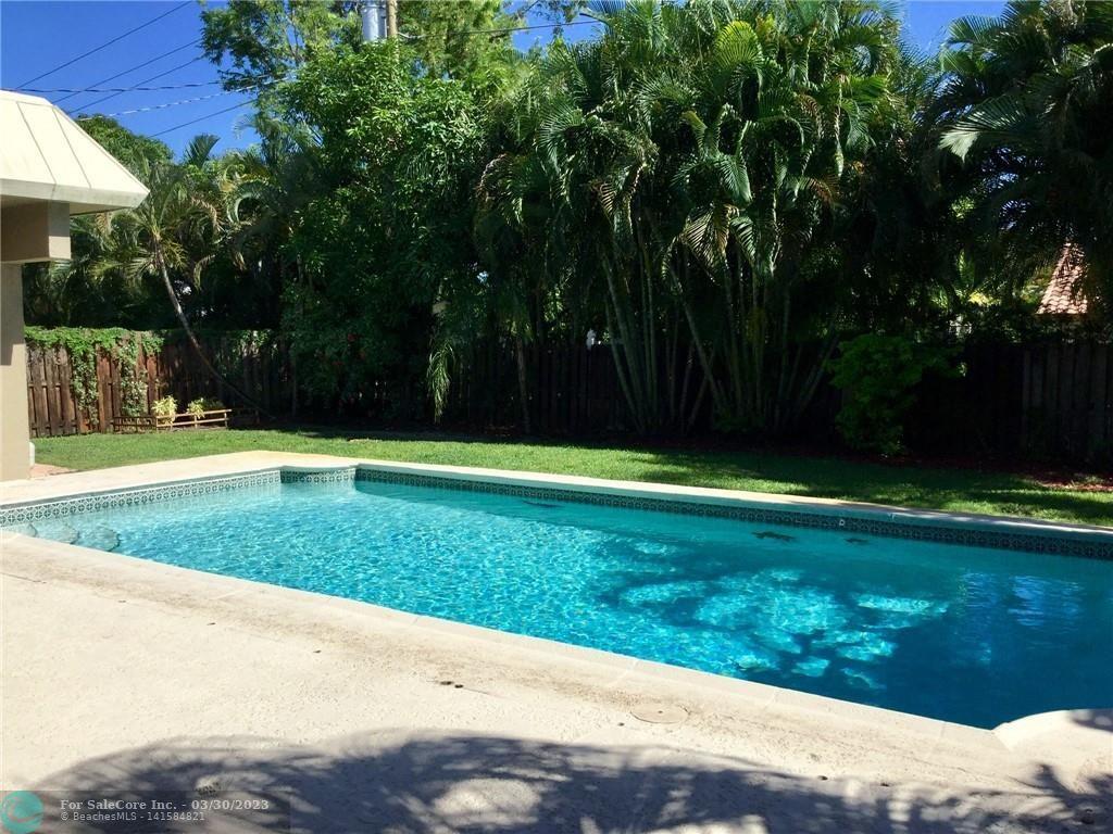 Photo of 1070 SW 18th St in Boca Raton, FL