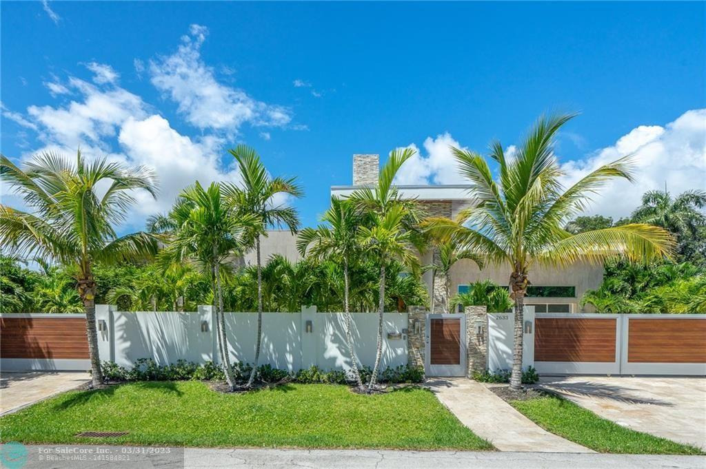 Photo of 2633 NE 27th Ter in Fort Lauderdale, FL
