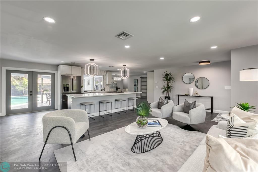 Photo of 1382 SW 13th Dr in Boca Raton, FL