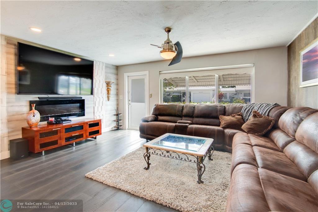 Photo of 2911 NW 1st Dr in Pompano Beach, FL