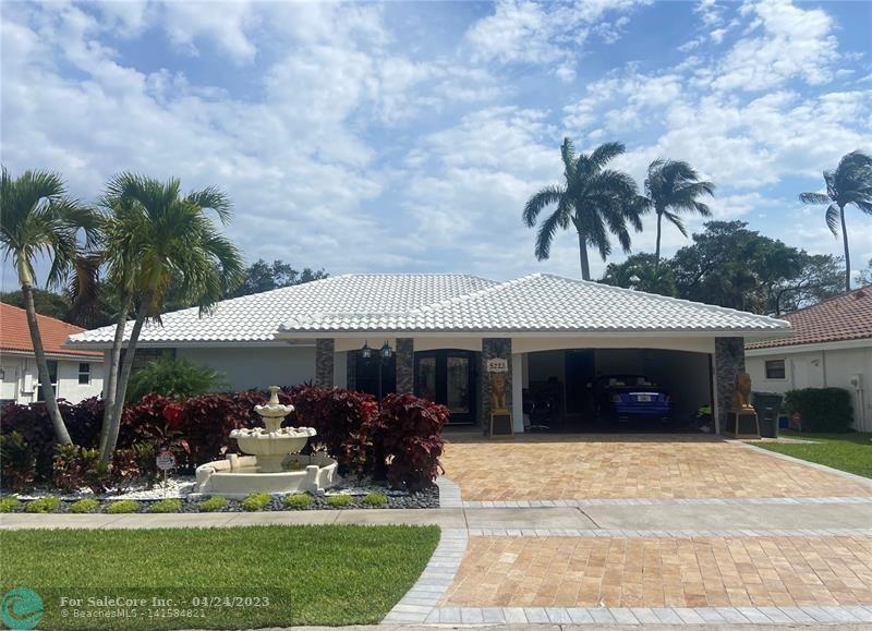 Photo of 5223 Deerhurst Crescent Cir in Boca Raton, FL