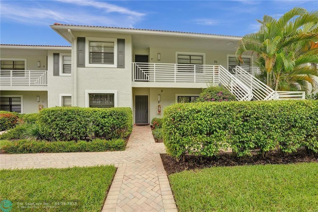Photo of 31 Southport Ln #F in Boynton Beach, FL