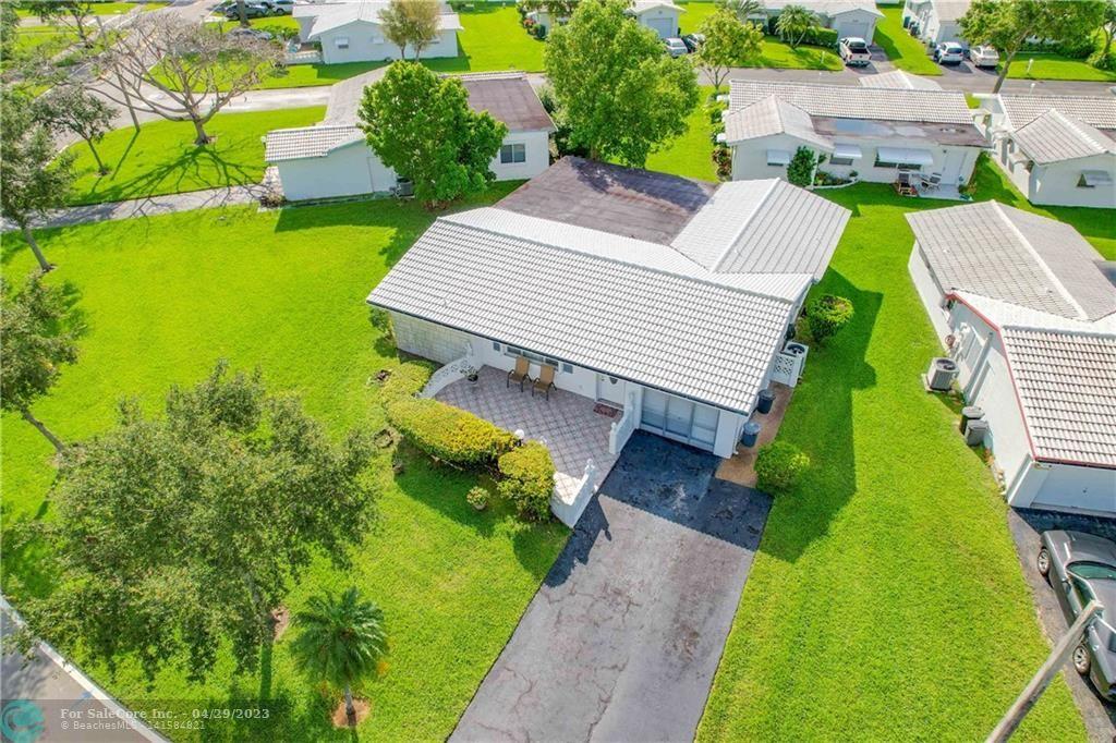 Photo of 1440 Campanelli Dr in Plantation, FL