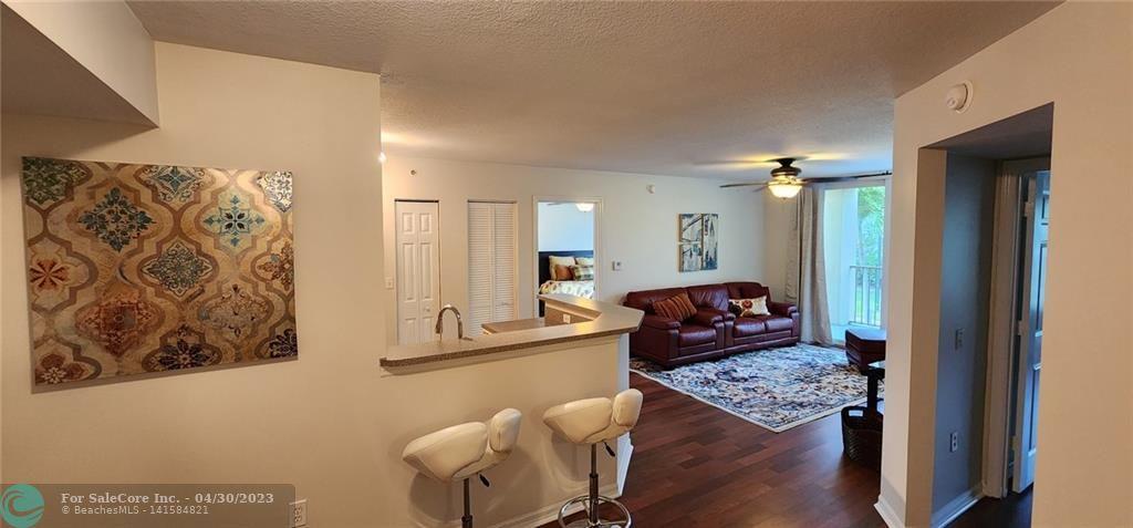 Photo of 1015 Villa Ln in Boynton Beach, FL