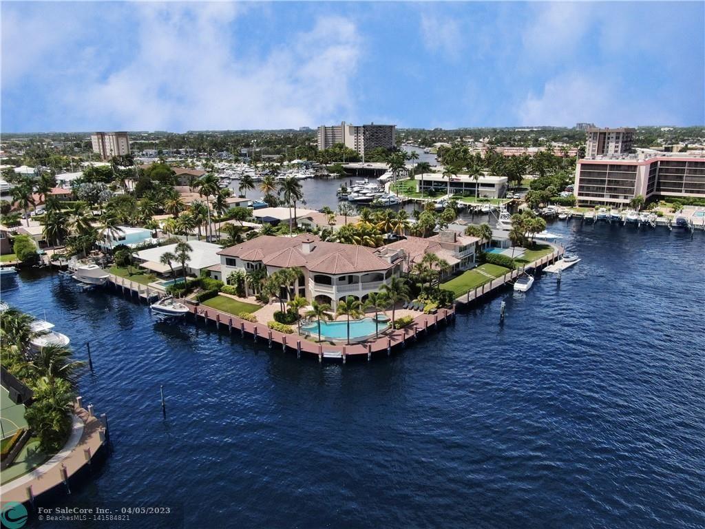 Photo of 750 SE 22nd Ave in Pompano Beach, FL