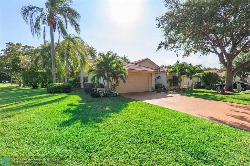 Photo of 8521 Leeway Ln in Boynton Beach, FL