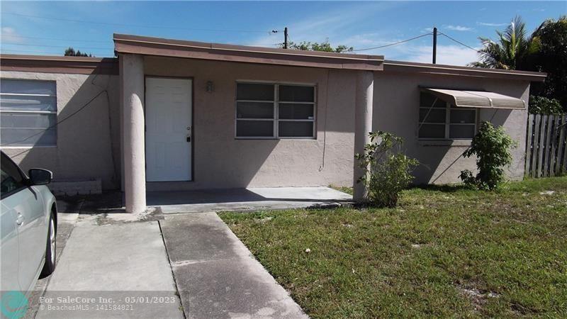 Photo of 3136 N Seacrest Blvd in Boynton Beach, FL