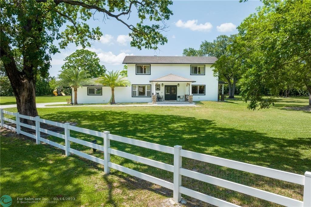 Photo of 18301 SW 50 St in Southwest Ranches, FL