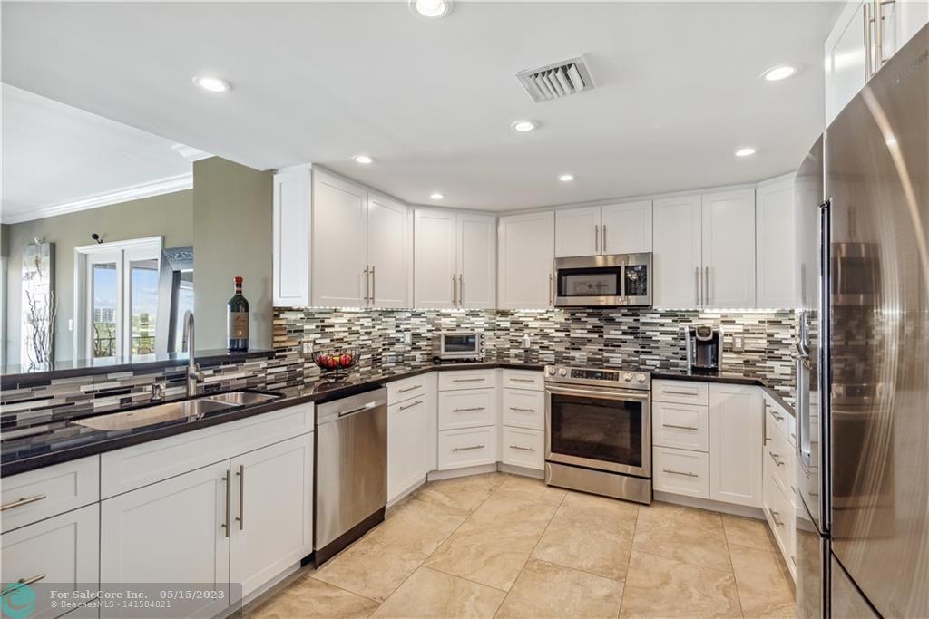 Photo of 2500 E Las Olas Blvd #1006 in Fort Lauderdale, FL
