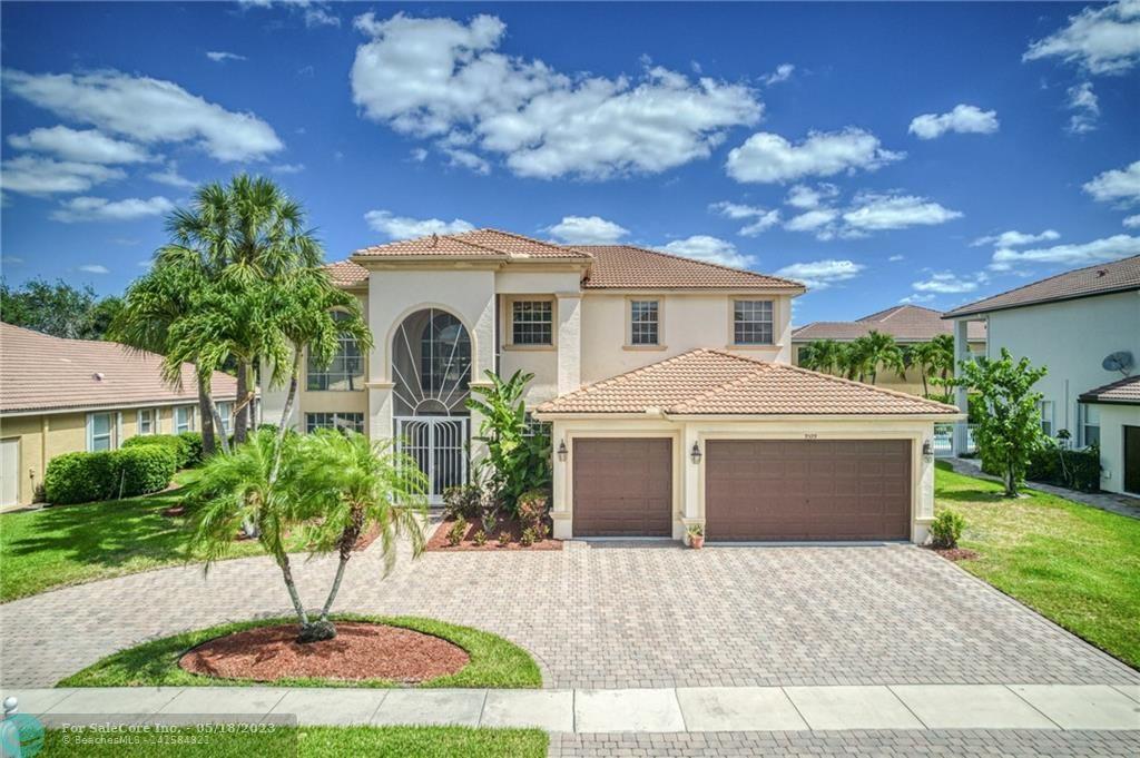 Photo of 9599 Campi Dr in Lake Worth, FL