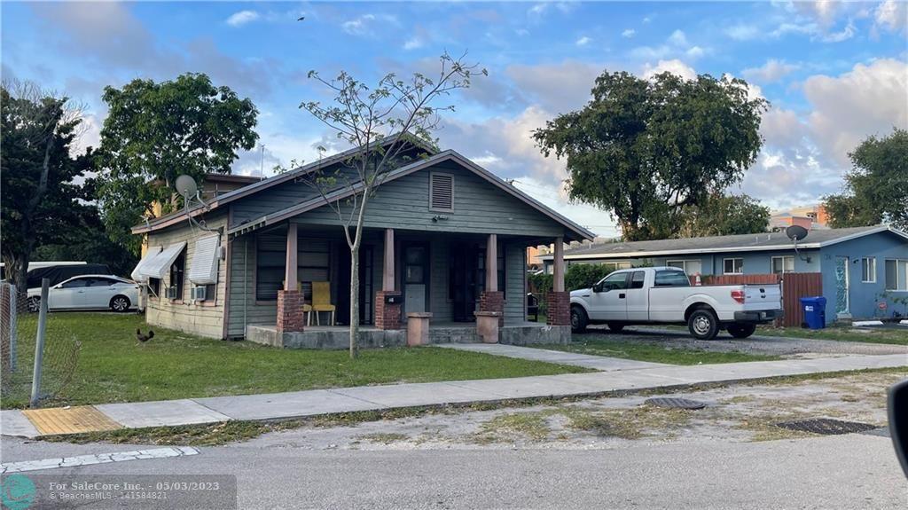 Photo of 118 NE 6th St in Pompano Beach, FL
