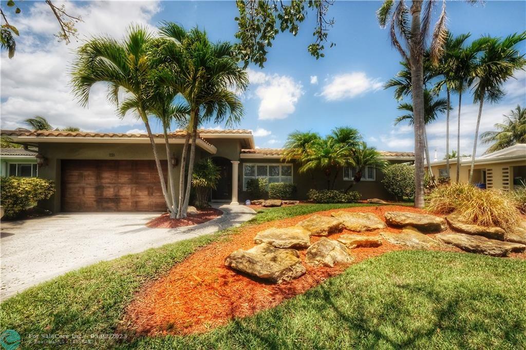Photo of 221 SE 10th St in Pompano Beach, FL