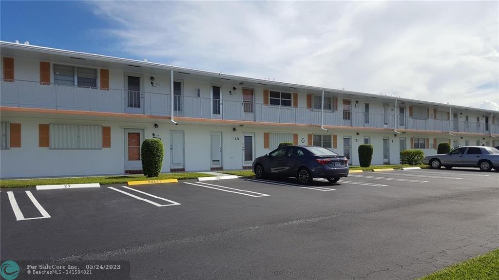 Photo of 1116 Lake Ter #213 in Boynton Beach, FL