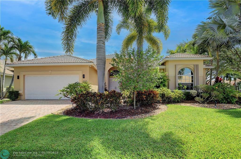 Photo of 6626 Milani St in Lake Worth, FL