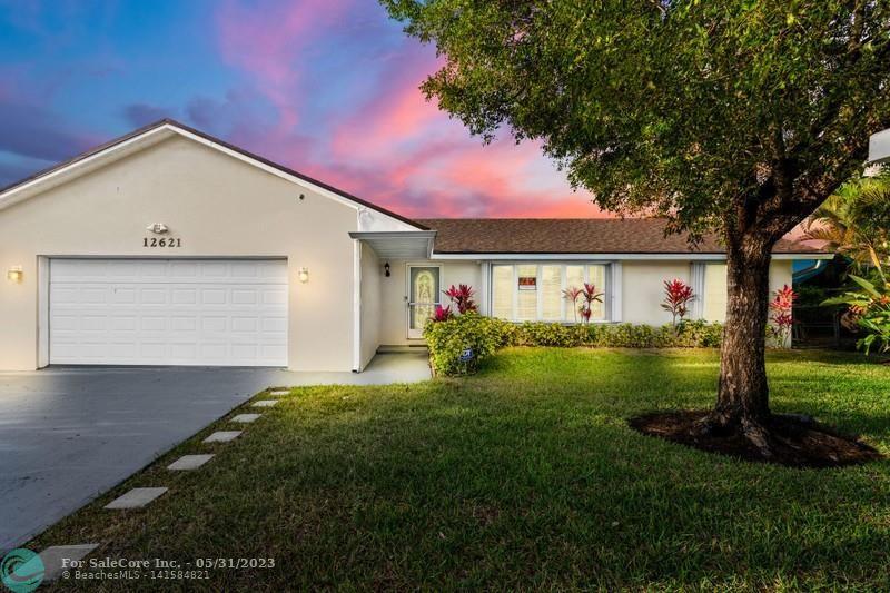 Photo of 12621 SW 2nd St in Plantation, FL