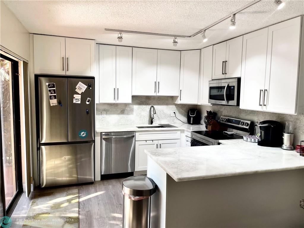 Photo of 9923 NW 6th Pl #9923 in Plantation, FL