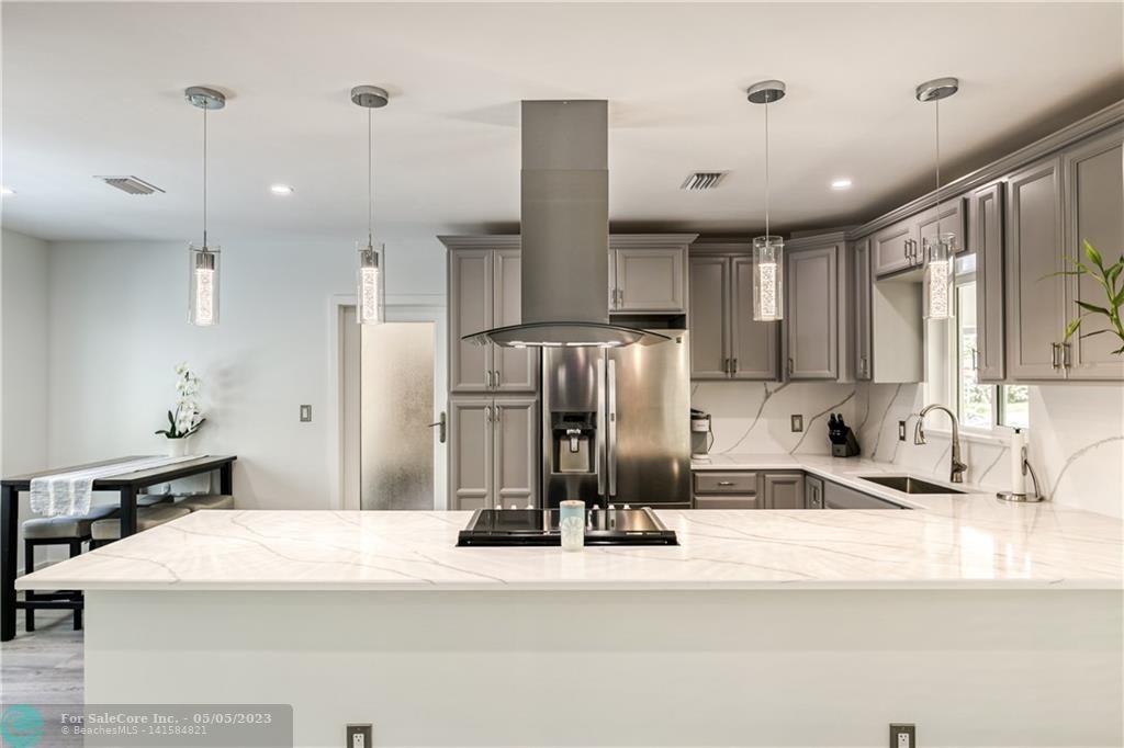 Photo of 1744 NE 27th Dr in Wilton Manors, FL
