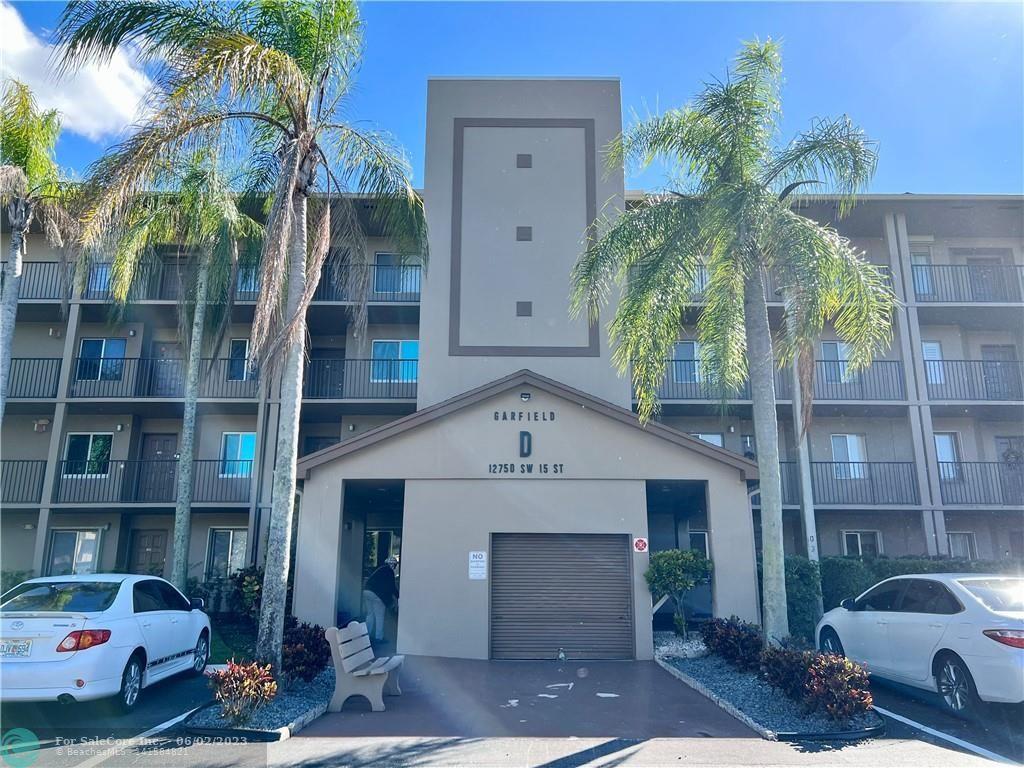 Photo of 12750 SW 15th St #108-D in Pembroke Pines, FL