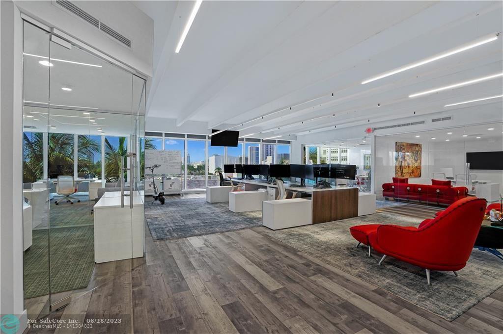 Photo of 1680 Michigan Ave #817,K-P in Miami Beach, FL