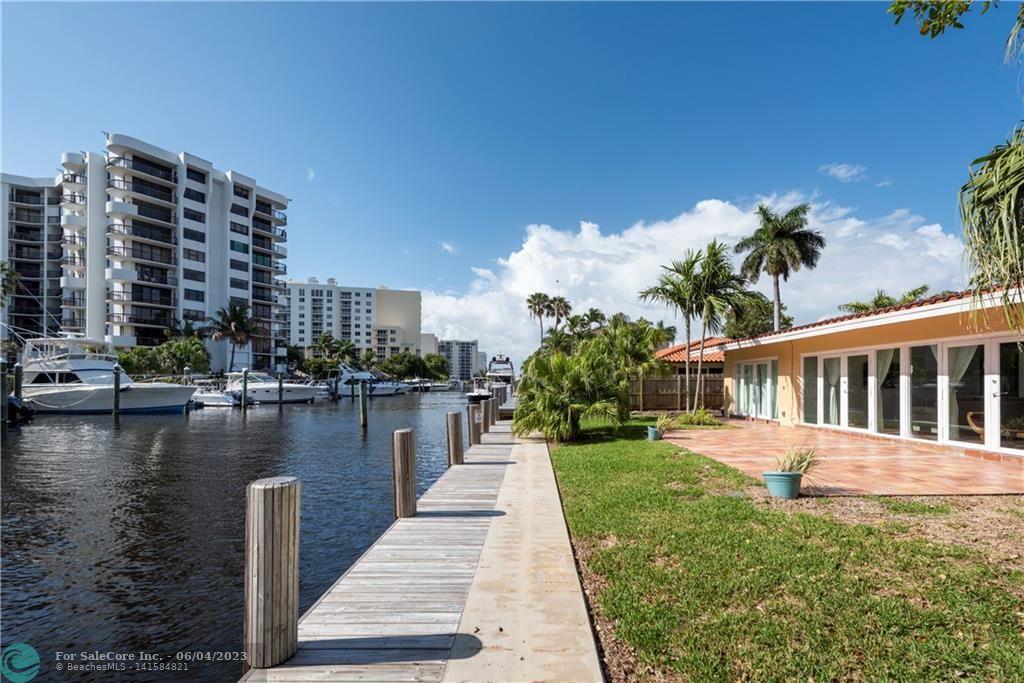 Photo of 1390 E Terra Mar Dr in Pompano Beach, FL