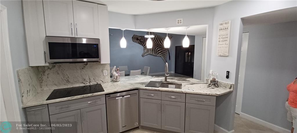 Photo of 20 Via De Casas Sur #103 in Boynton Beach, FL