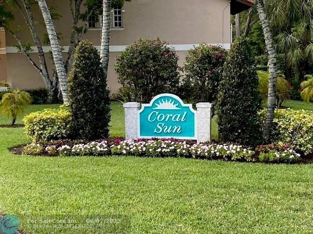 Photo of 4981 Riverside Dr in Coral Springs, FL