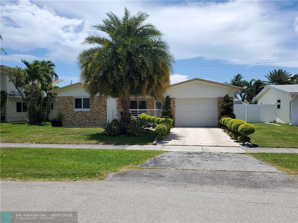 Photo of 330 SE 3 St in Dania Beach, FL