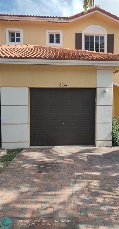 Photo of 8134 SW 17th Ct in North Lauderdale, FL