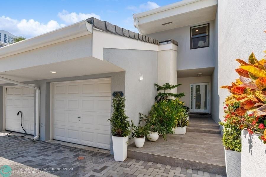 Photo of 306 Poinciana Dr #708 in Sunny Isles Beach, FL