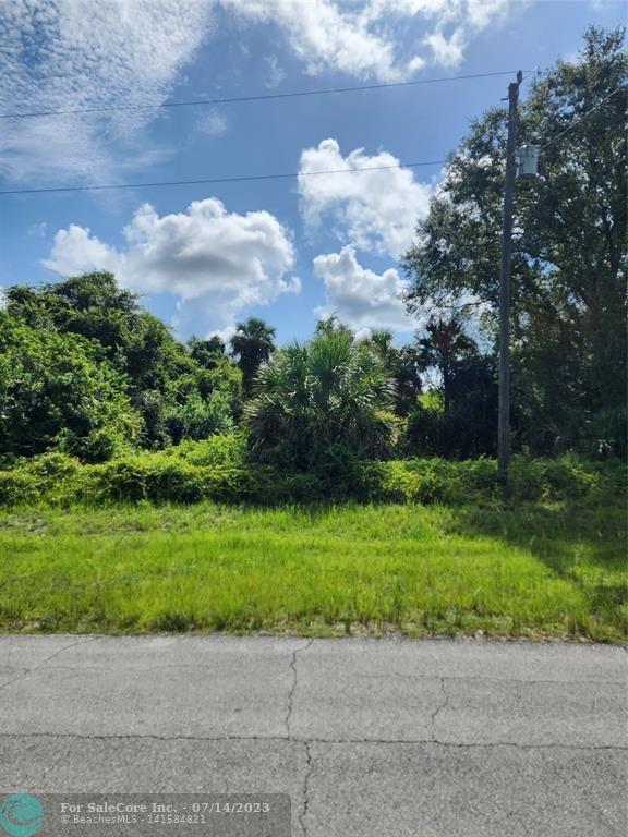 Photo of 2039 Detroit Dr in Other City - In The State Of Florid, FL